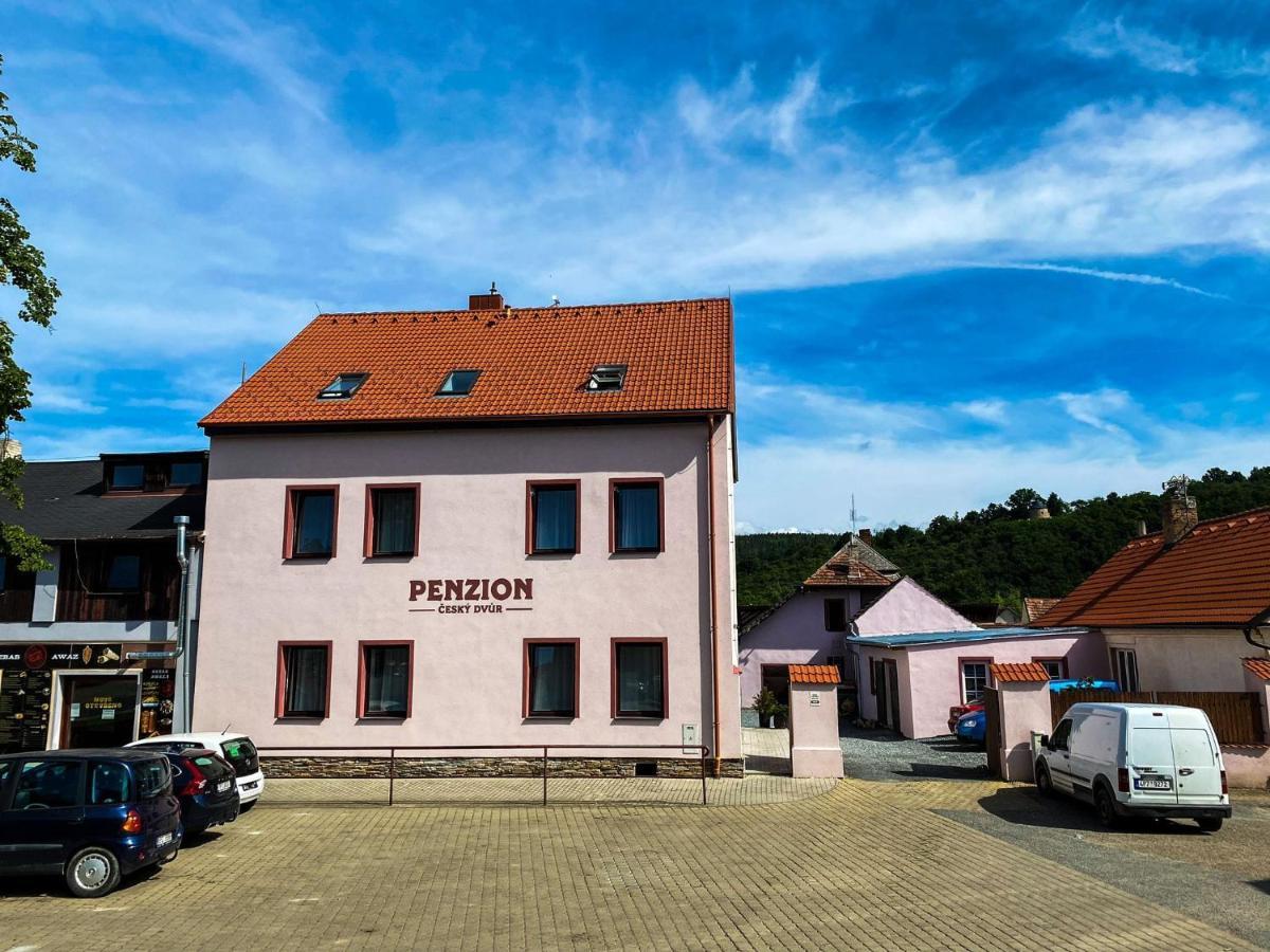 Penzion Cesky Dvur Stary Plzenec Exterior photo